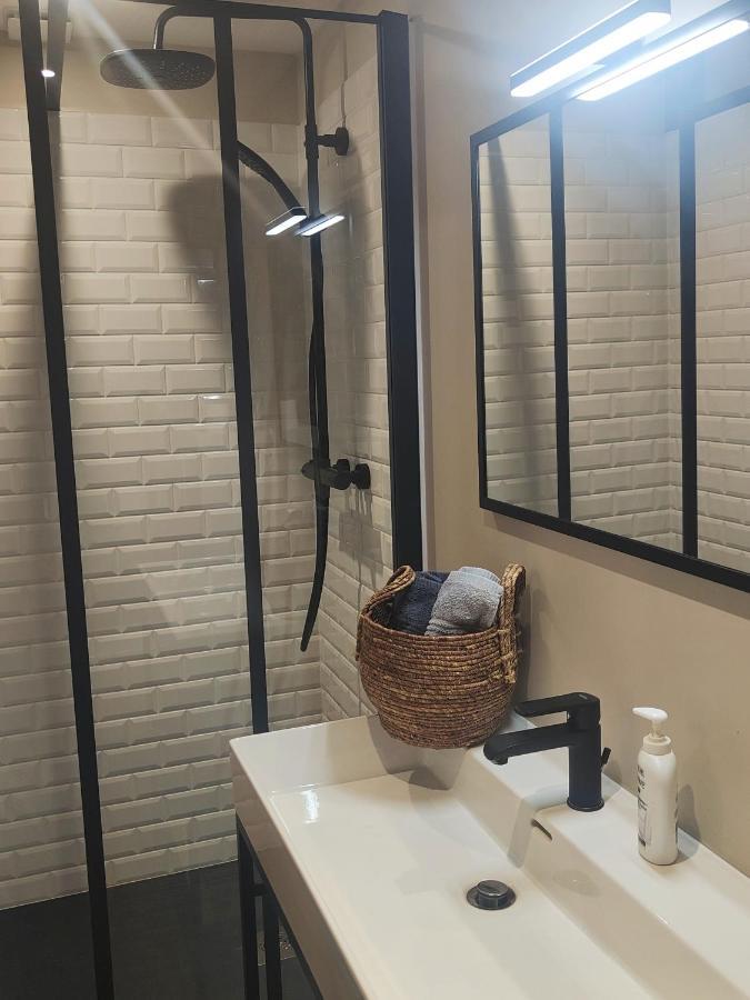 Appart Halo Et Duplex Les Filles Dinan Ngoại thất bức ảnh